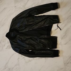 Bomber leather jacket